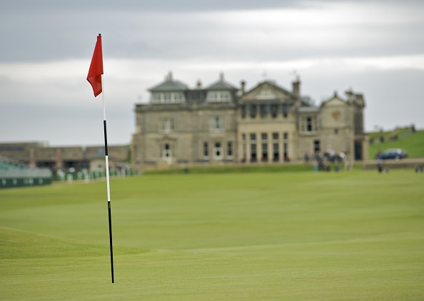 uk golf courses and clubs